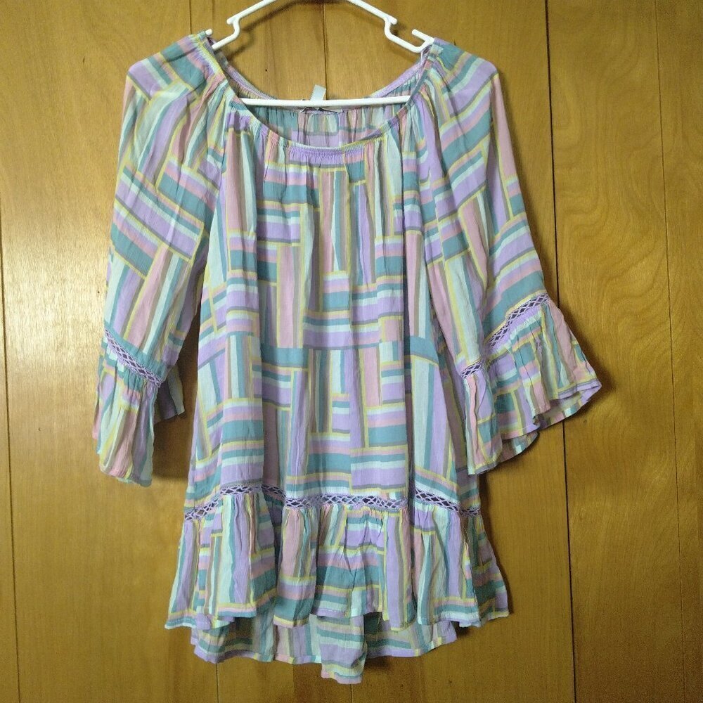 Fever Size Small 3/4 Flare Sleeve Peplum Crochet Rainbow Pullover Blouse